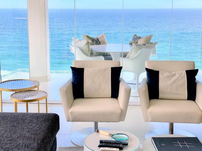 Clifton YOLO Spaces – Clifton Beachfront Penthouse